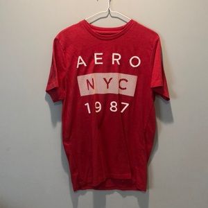 Medium men’s graphic tee